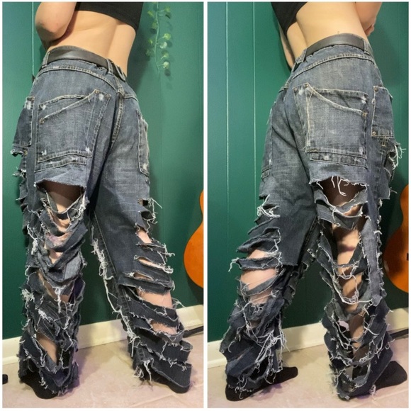 SOLD - APOCALYPSE Extremely Distressed Baggy 6 Pocket Denim Jeans D.I.Y - Picture 4 of 10